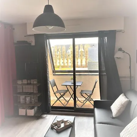 Au 62 Appartement *