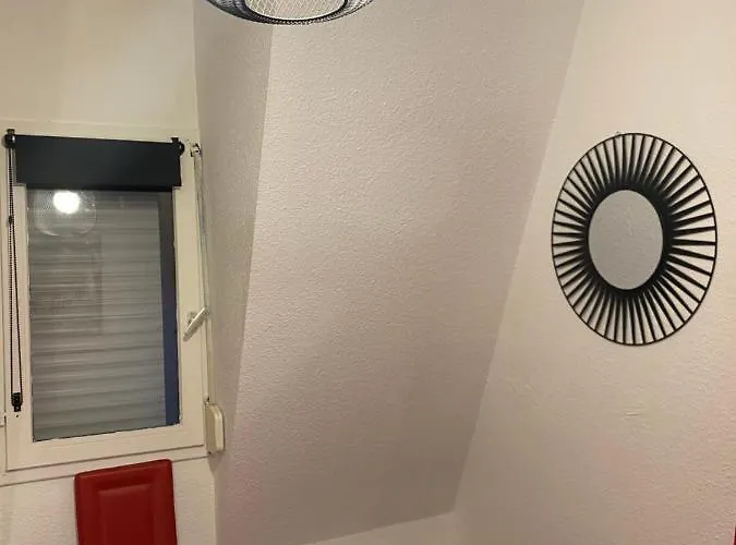 L'echappee A Довиль