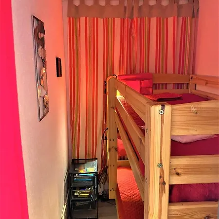 Apartment Au 62 *